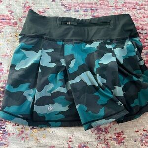 LULULEMON CAMO SKIRT